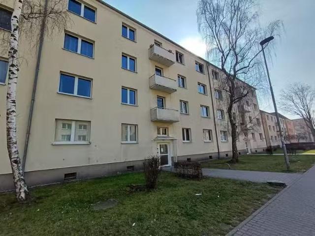 4 Zimmer 76 m² 457 € Kaltmiete Wohnungen in Merseburg
