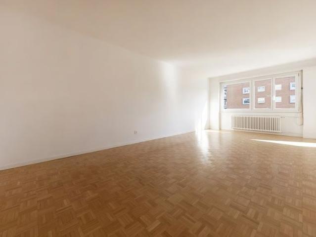 4 Zimmer, 76 m², 4. Stock