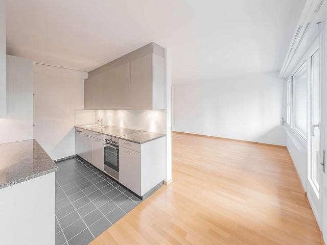 4 Zimmer, 79 m², 2. Stock