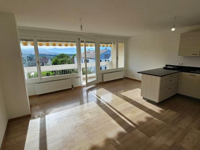 4 Zimmer, 79 m², 2. Stock