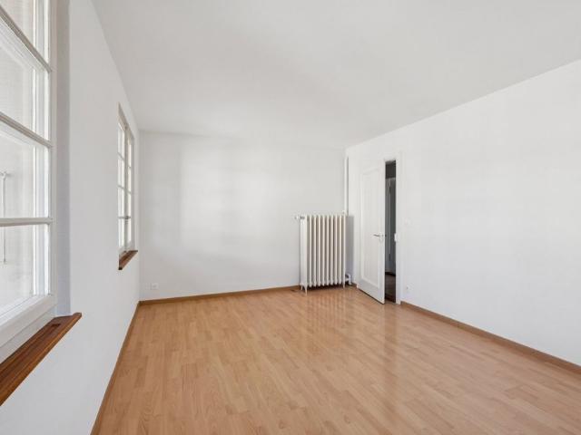 4 Zimmer, 83 m², 1. Stock