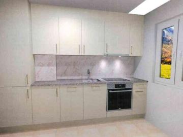 4 Zimmer, 80 m², 1. Stock
