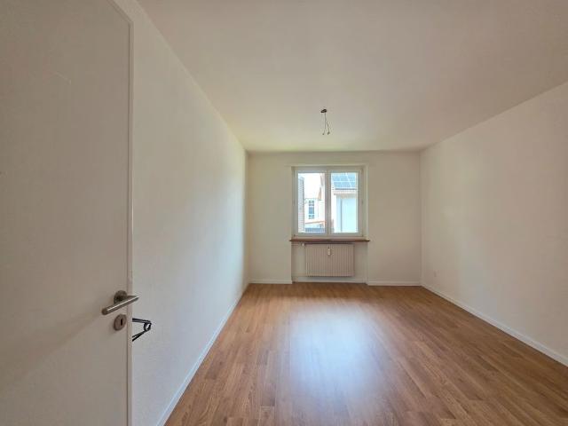 4 Zimmer, 80 m², 1. Stock