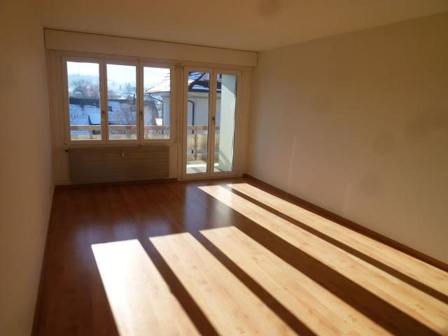 4 Zimmer, 80 m², 1. Stock
