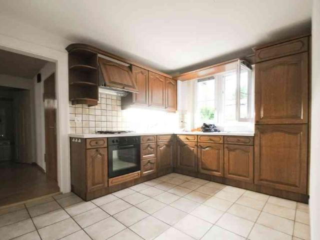 4 Zimmer, 80 m², 3. Stock