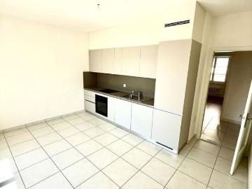 Wohnung mieten in Via Antonio Arcioni, Kreis Bellinzona - Balkon