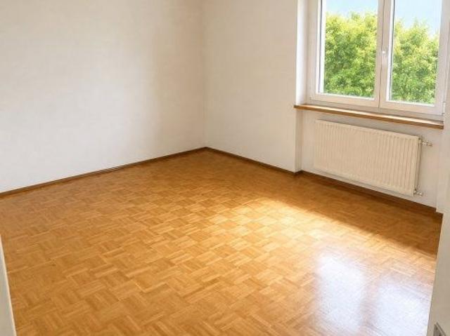 4 Zimmer, 81 m², EG