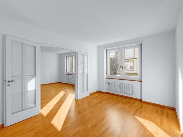 4 Zimmer, 82 m², 1. Stock