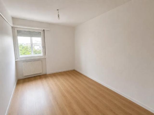4 Zimmer, 82 m², 1. Stock