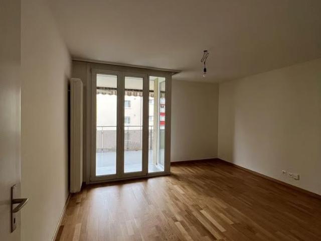 4 Zimmer, 82 m², 2. Stock