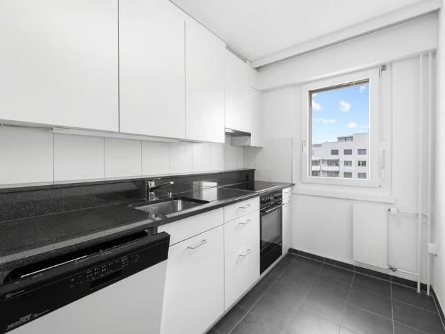 4 Zimmer, 87 m², 1. Stock