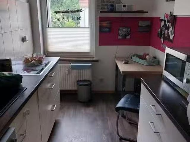 4 Zimmer 87 m² 570 € Kaltmiete Wohnungen in Böhlen