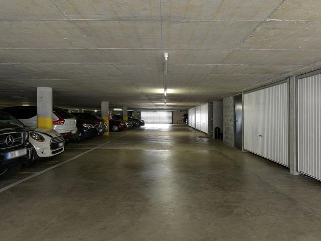 4 Zimmer, 84 m², 2. Stock