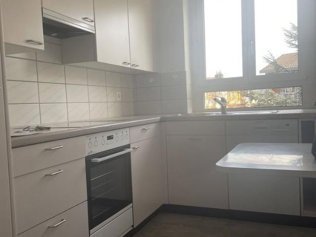 4 Zimmer, 93 m², 2. Stock