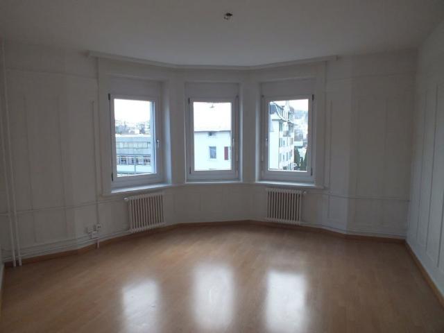 4 Zimmer, 93 m², 3. Stock