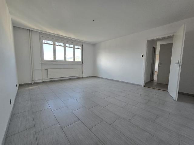 4 Zimmer, 90 m², 11. Stock