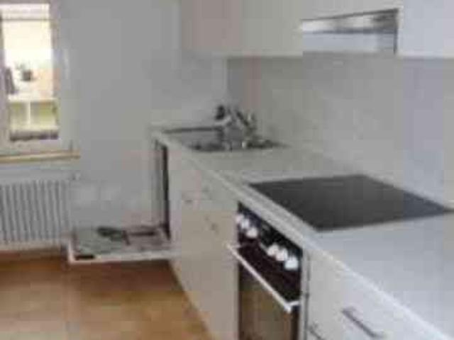 4 Zimmer, 90 m², 2. Stock