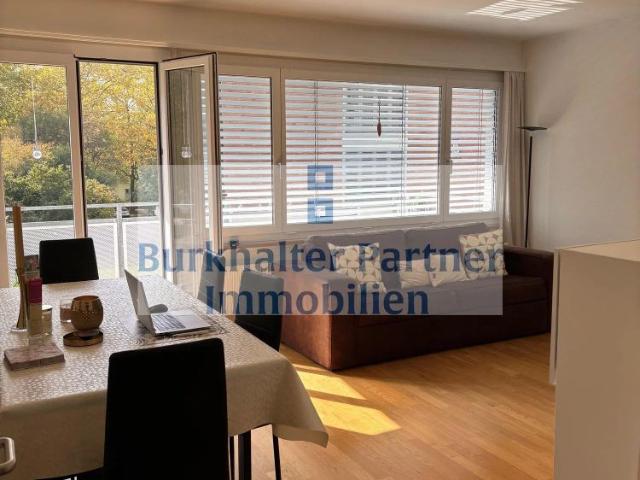 4 Zimmer, 90 m², 2. Stock
