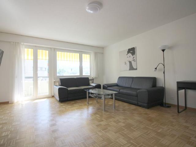 4 Zimmer, 90 m², 2. Stock