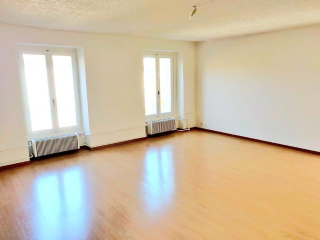 4 Zimmer, 90 m², 3. Stock