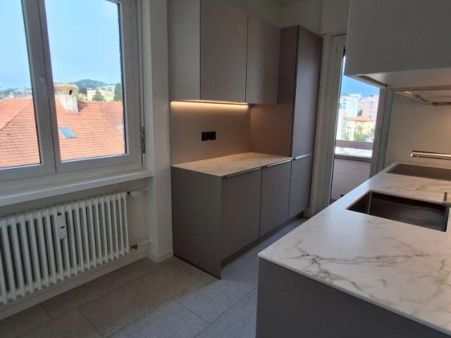 4 Zimmer, 90 m², 5. Stock