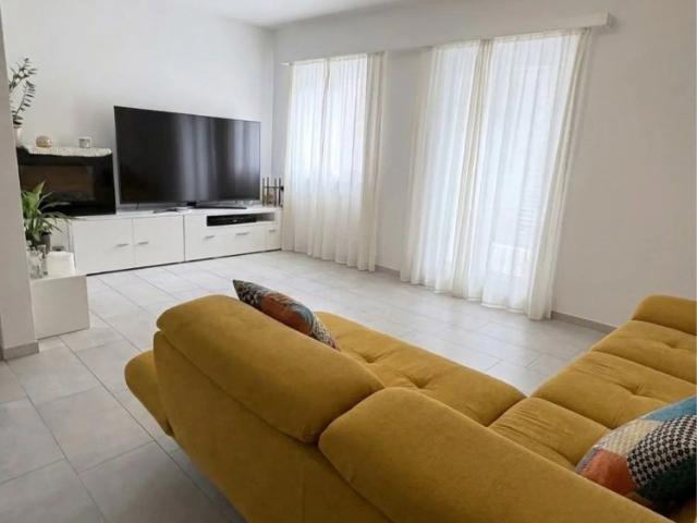 4 Zimmer, 90 m²