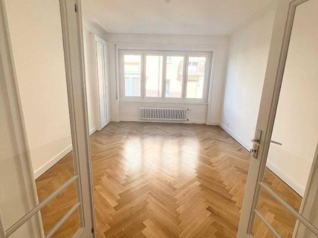 4 Zimmer, 92 m², 1. Stock