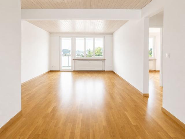 4 Zimmer, 94 m², 3. Stock