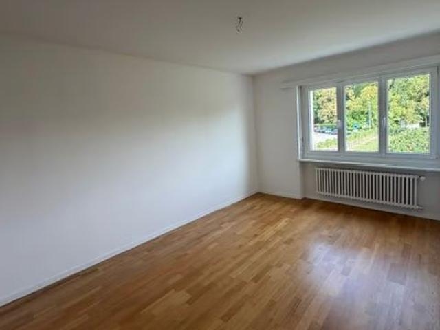 4 Zimmer, 95 m², 1. Stock