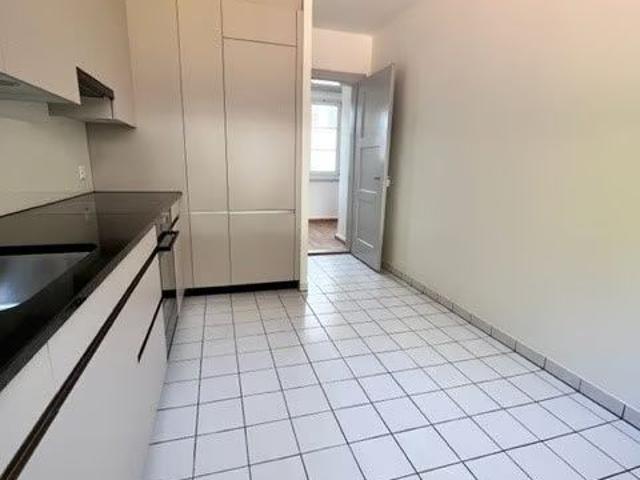 4 Zimmer, 95 m², 3. Stock