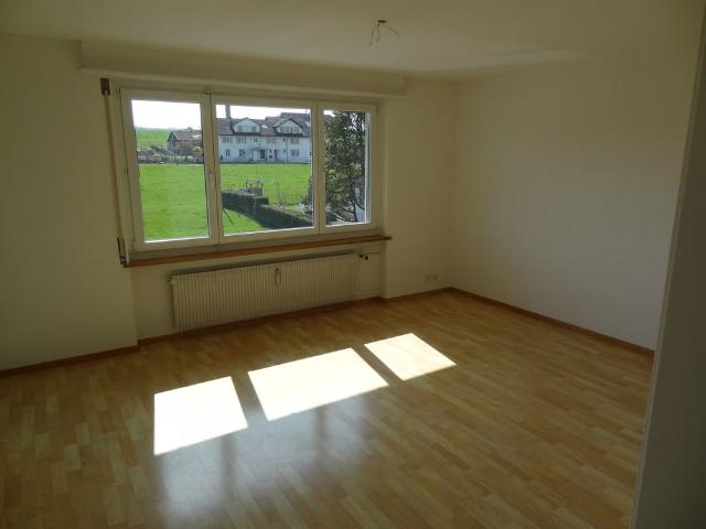 4 Zimmer, 96 m², 1. Stock