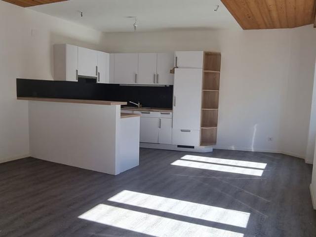 4 Zimmer, 100 m², 1. Stock