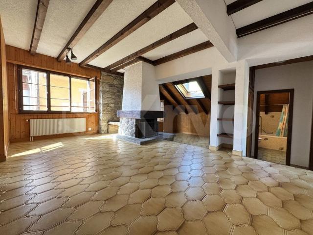 4 Zimmer, 100 m², 1. Stock