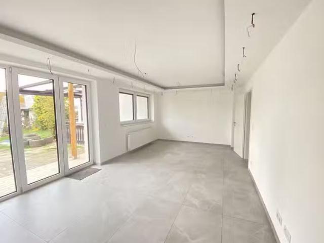 4 Zimmer 100 m² 1.450 € Kaltmiete Wohnungen in Hanau