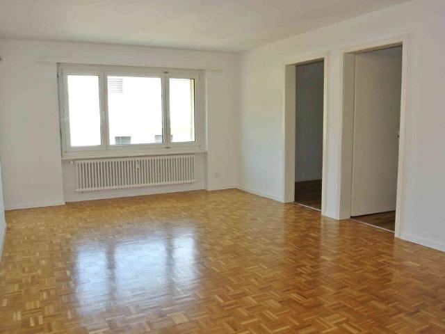 4 Zimmer, 100 m², 2. Stock