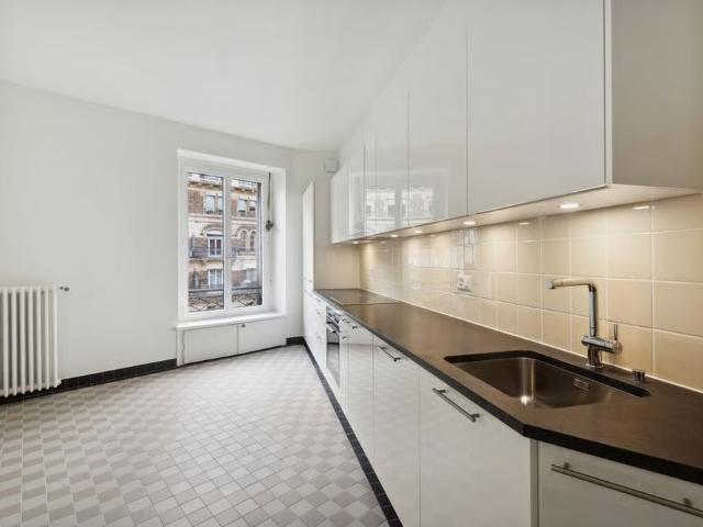 4 Zimmer, 100 m², 3. Stock