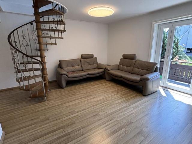 4 Zimmer, 101 m², 1. Stock