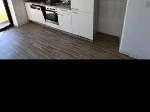 4 Zimmer 105 m² 800 € Kaltmiete Wohnungen in Spiesen Elve.