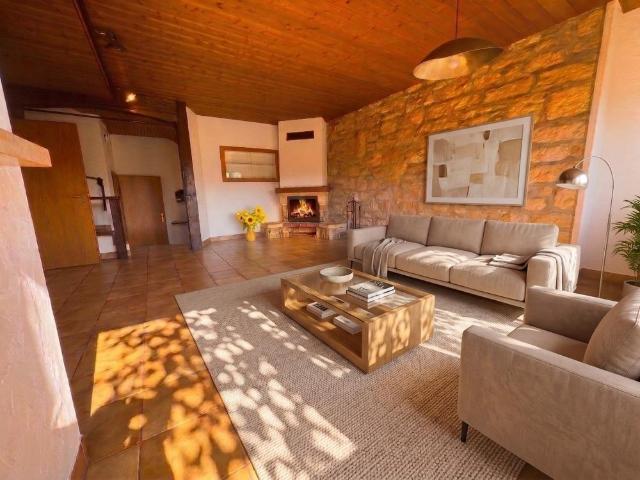 4 Zimmer, 105 m², 1. Stock