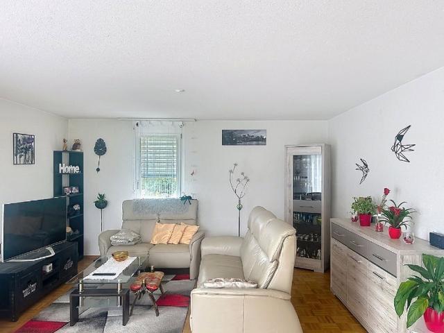 4 Zimmer, 106 m², 2. Stock