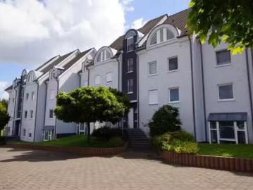 4 Zimmer 107 m² 750 € Kaltmiete Wohnungen in Warstein