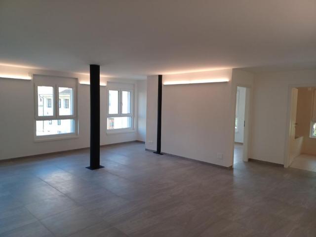 4 Zimmer, 108 m², 1. Stock