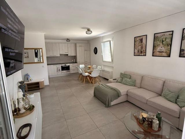 4 Zimmer, 110 m²