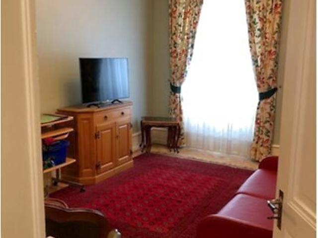 4 Zimmer, 110 m², 1. Stock