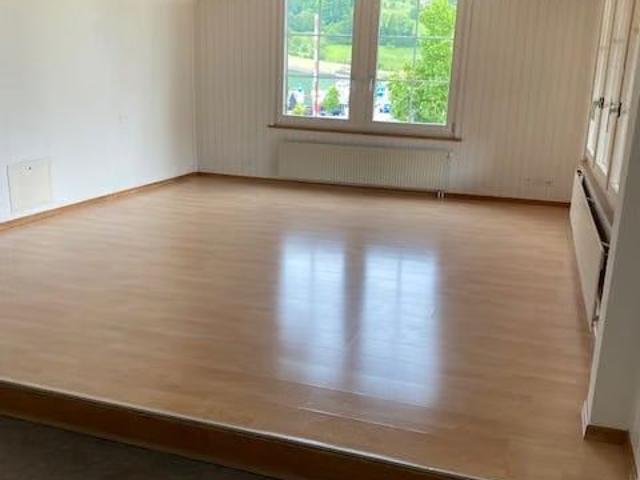 4 Zimmer, 110 m², 1. Stock