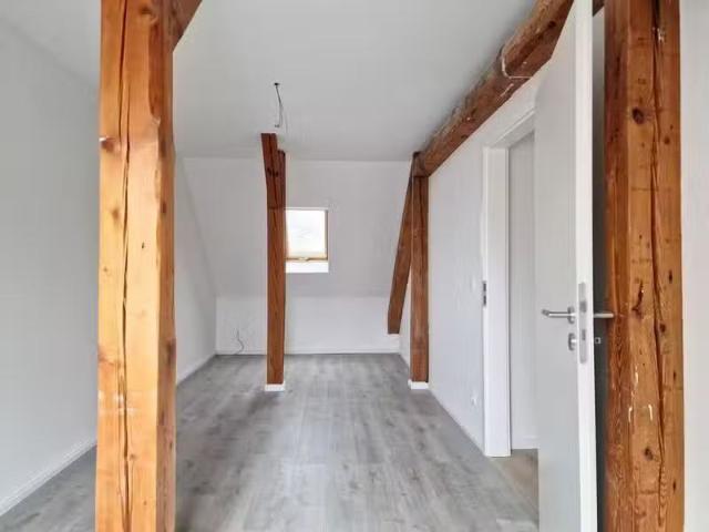 4 Zimmer 115 m² 750 € Kaltmiete Wohnungen in Himbergen