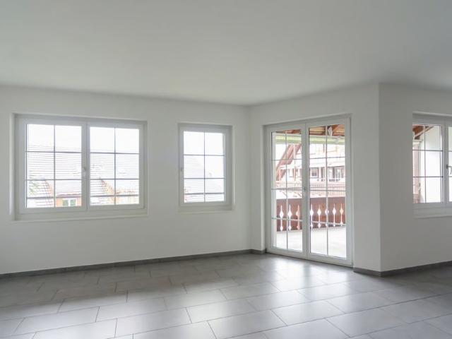 4 Zimmer, 115 m², 1. Stock