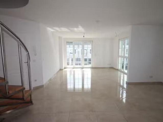 4 Zimmer 115 m² 1.425 € Kaltmiete Wohnungen in Kelsterbach
