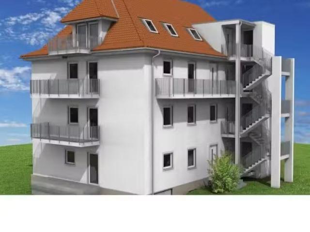 4 Zimmer 118 m² 1.990 € Kaltmiete Wohnungen in Bad Krozin.