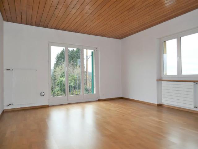 4 Zimmer, 120 m², 2. Stock